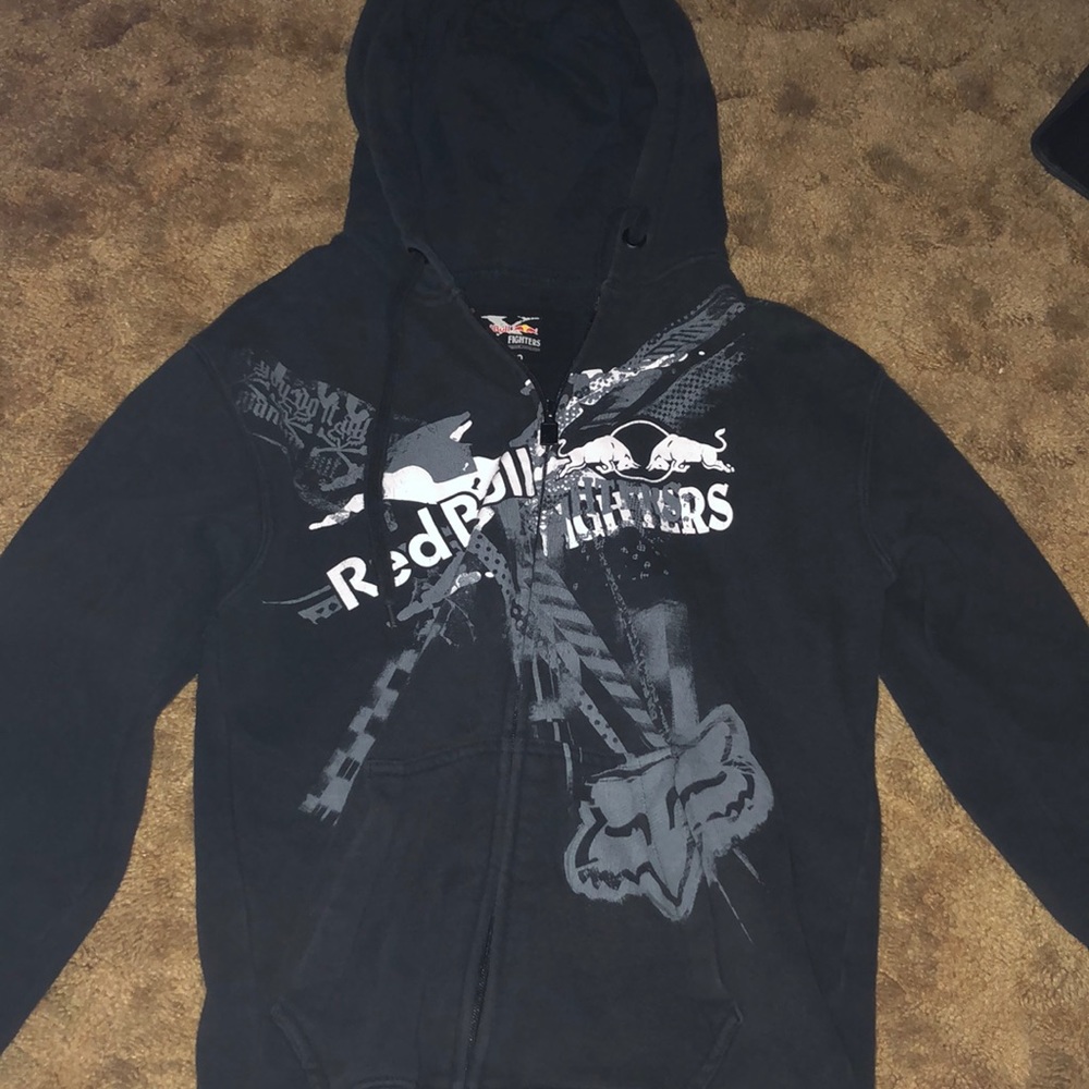 zip up